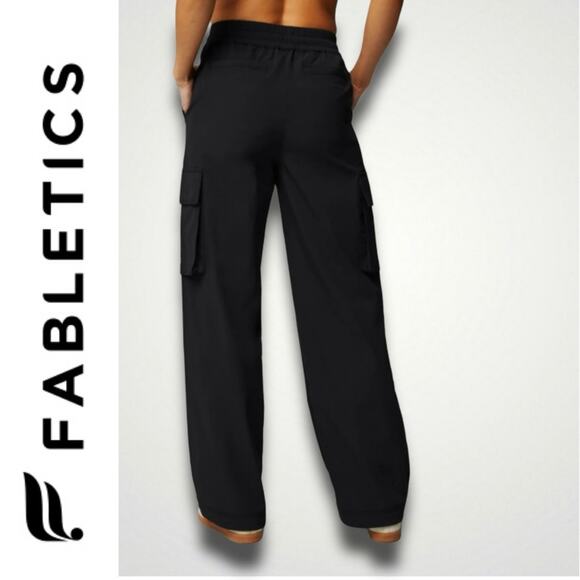 Fabletics NWT Heights Cargo Pant Utility Black Drop in Active Edit - Picture 6 of 9